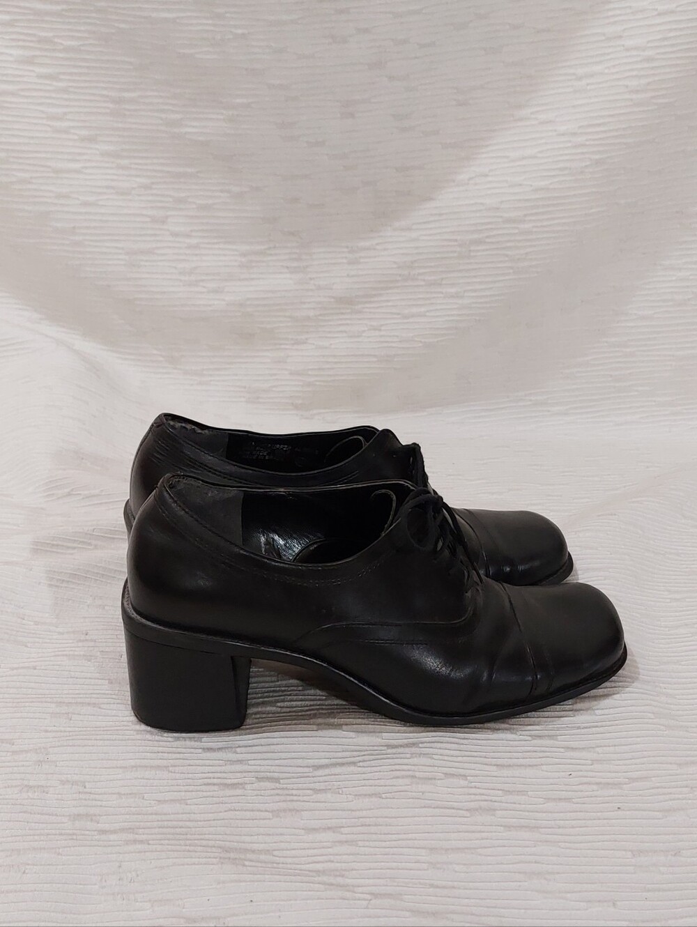 Vintage Enzo Angiolini Black Lace-Up Block Heel Women's Shoes Size 8.5 - Picture 4 of 13